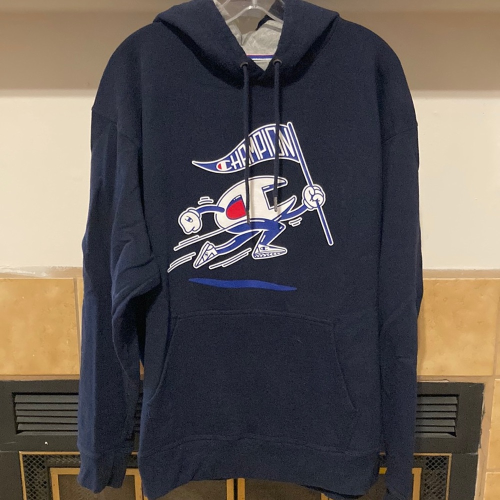 Champion Men’s Logo Hooded Sweatshirt (size XL)